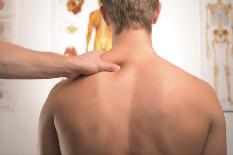 причины болей в спине